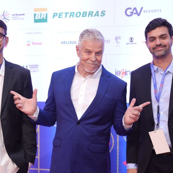 Quem são os filhos de Miguel Falabella? Ator e diretor teve a companhia de Theo e Cassiano durante o Festival do Cinema de Gramado