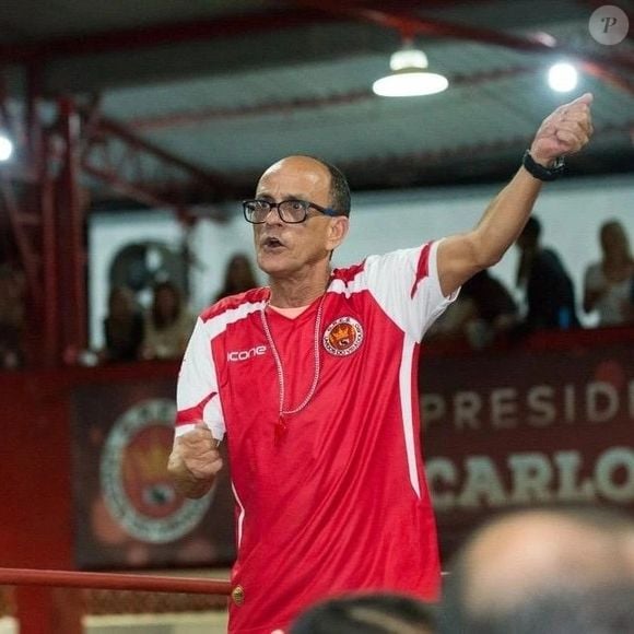 Mestre Ciça diz que compreende as críticas dos torcedores por conta da baixíssima frequência de Juliana Paes nos ensaios, mas garante que a escola já estava ciente