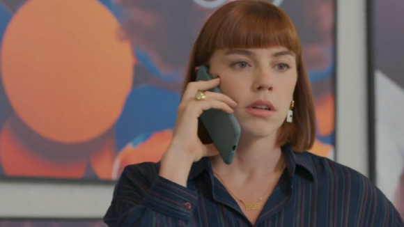 Em ‘Vale Tudo’, Solange assume a Tomorrow: aqui estão 4 dicas de expert em organização para a diva evitar um burnout como Renato