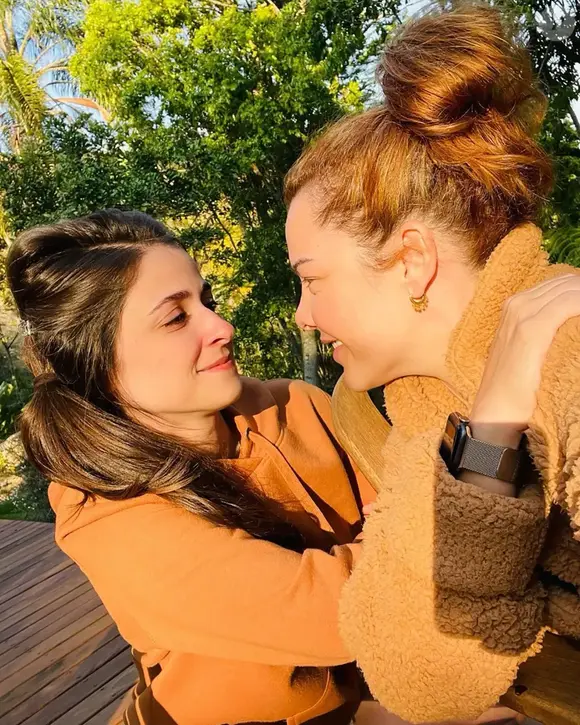 Fernanda Souza e Eduarda Porto vivem um relacionamento discretíssimo, com quase nenhuma aparição pública