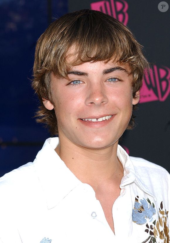 2004: poucos se lembram, mas Zac Efron tinha os dentes separados no início da carreira