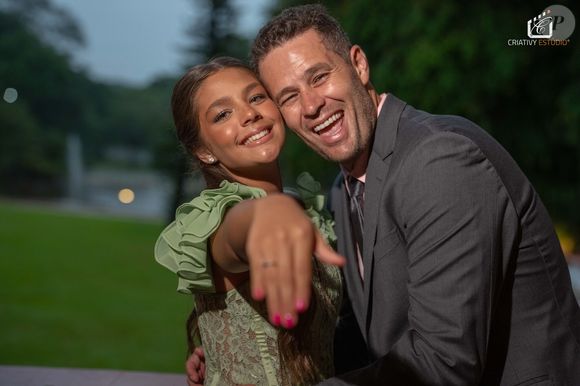 Maria Sophia Costa e o pai, Pedro Leonardo: festa de 15 anos luxuosa já movimenta expectativa nas redes sociais