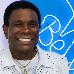Silvia Munné, coach para aposentados: ‘Fomos preparados para trabalhar 40 anos, mas não para viver os 25 anos seguintes’; o cantor Neguinho da Beija-Flor anunciou aposentadoria do Carnaval, mas segue ativo