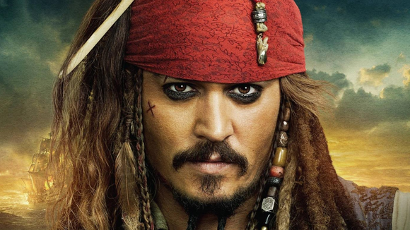 Agora é oficial: Disney está negociando com Johnny Depp o retorno do capitão Jack Sparrow em ‘Piratas do Caribe 6’