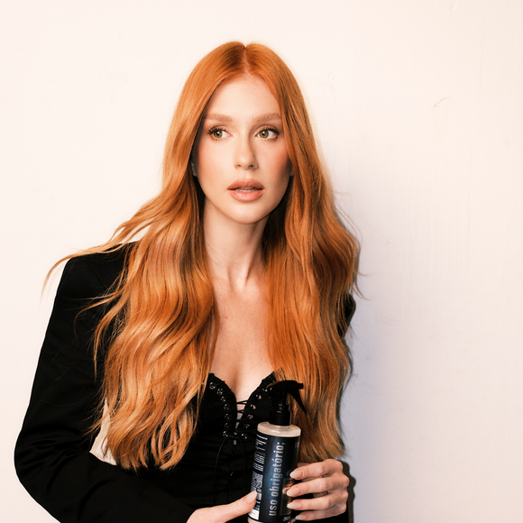 O Purepeople descobriu qual será o segredo por trás do brilho e da força dos fios nesta nova fase: a linha Uso Obrigatório, um dos tratamentos mais poderosos do portfólio da Truss