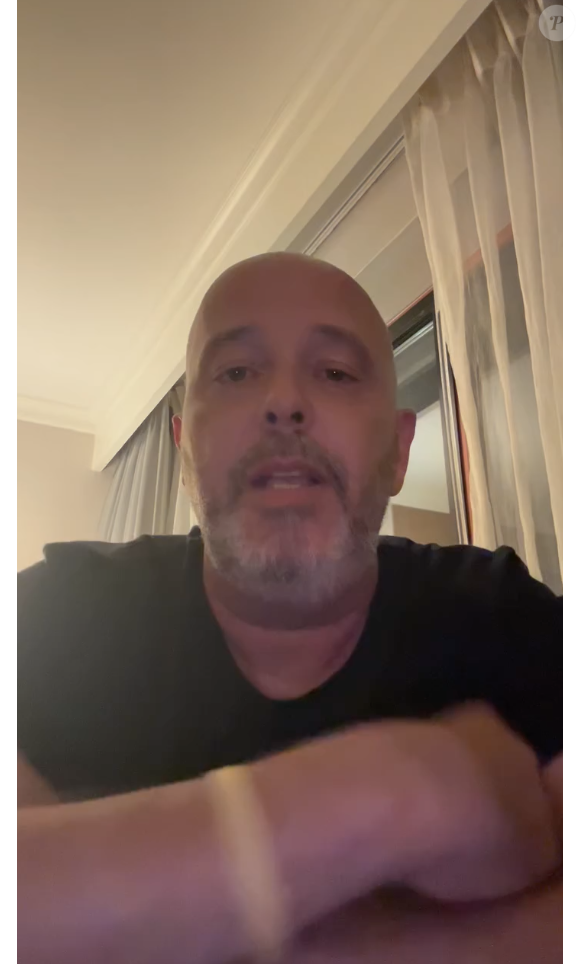 Aos 55 anos, Alex Escobar compartilhou fotos nas redes sociais e fez um desabafo sobre a nova fase após diagnóstico de miastenia e cirurgia