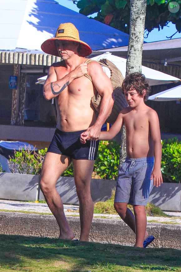 Alexandre Nero com o filho Noa, de 10 anos