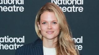 Ela fez sucesso em 'Mulher-Maravilha' e 'Carrie - A Estranha', mas deixou a carreira de atriz para trabalhar como doula da morte: hoje aos 37 anos, estrela de Hollywood acompanha pessoas no fim da vida