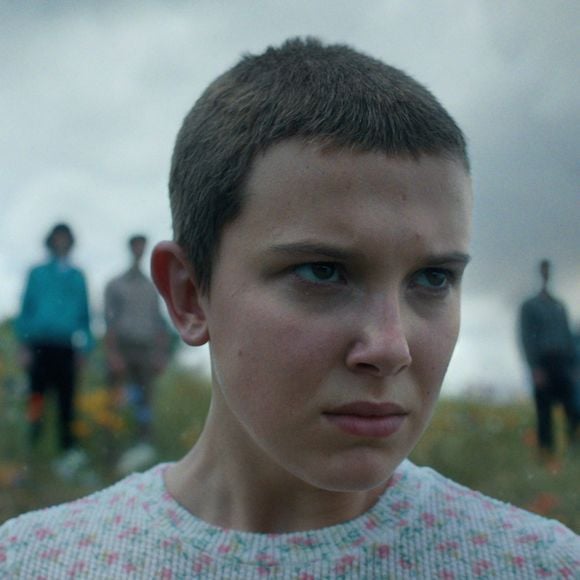 Millie Bobby Brown mantinha expressões bem definidas em cena, diferente da quinta temporada