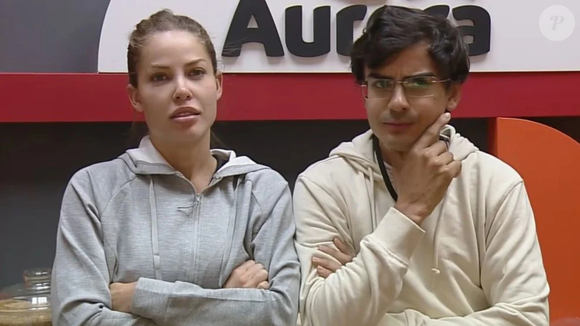 Quem vai ganhar 'A Fazenda 17'? Enquete UOL atualizada à noite mostra Dudu Camargo como favorito disparado