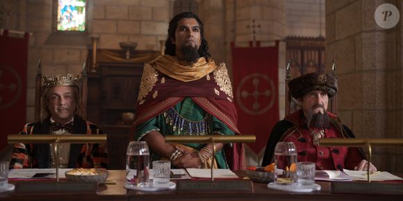 Sendhil Ramamurthy dá vida a Nefertari Cobra em 'One Piece'. O personagem é o rei de Alabasta e uma peça importante na história política do reino