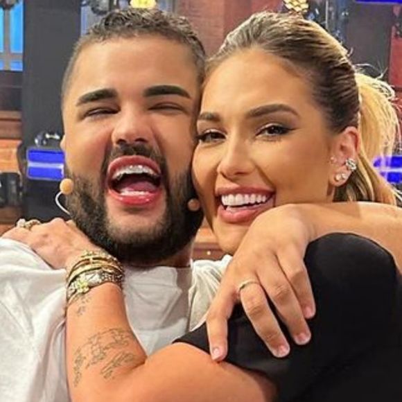 Eca, que nojo! Virginia Fonseca faz proposta nojenta sobre seu sangue para amigo íntimo e revolta web: 'Humilhação'