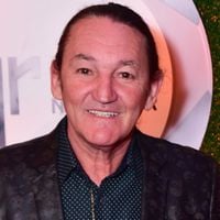 Marquito em estado grave: após extubação e cirurgia de 4h, humorista de 65 anos do 'Programa do Ratinho' tem saúde atualizada pelo SBT. 'Cuidados intensivos'