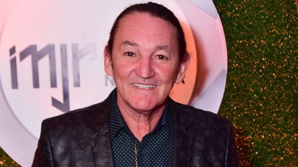 Marquito em estado grave: após extubação e cirurgia de 4h, humorista de 65 anos do 'Programa do Ratinho' tem saúde atualizada pelo SBT. 'Cuidados intensivos'