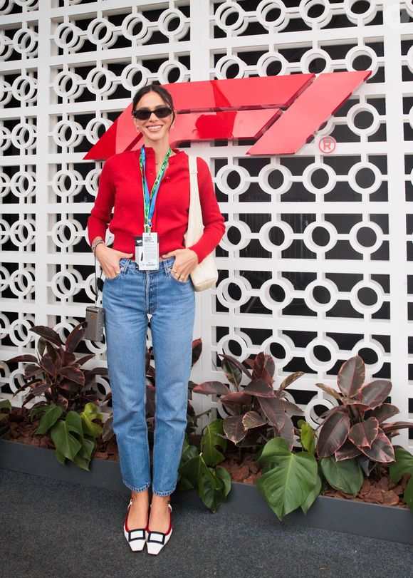 Bruna Marquezine e João Guilherme usou um look comfy e cheio de estilo