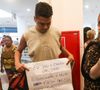 A visita de Fábio reforça o impacto que a dinâmica da Vitrine do Seu Fifi tem causado.
