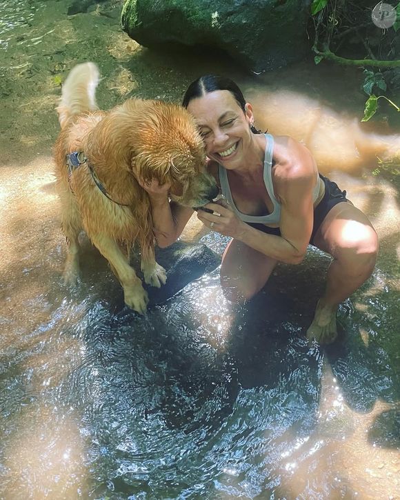 Carla Marins revelou que treina 6 vezes por semana e segue uma dieta focada em alimentos simples, mas funcionais