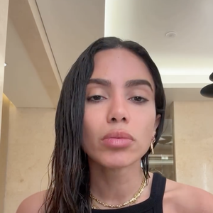 Anitta voltou a reafirmar seu apoio à reeleição do candidato Lula no segundo turno
