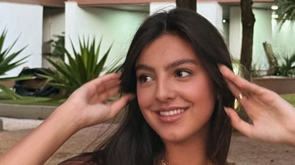 TUDO sobre o skincare de Antonela Braga: envolvida em polêmica com Duda Guerra, influenciadora usa produto coreano e tem segredo para olheiras infalível