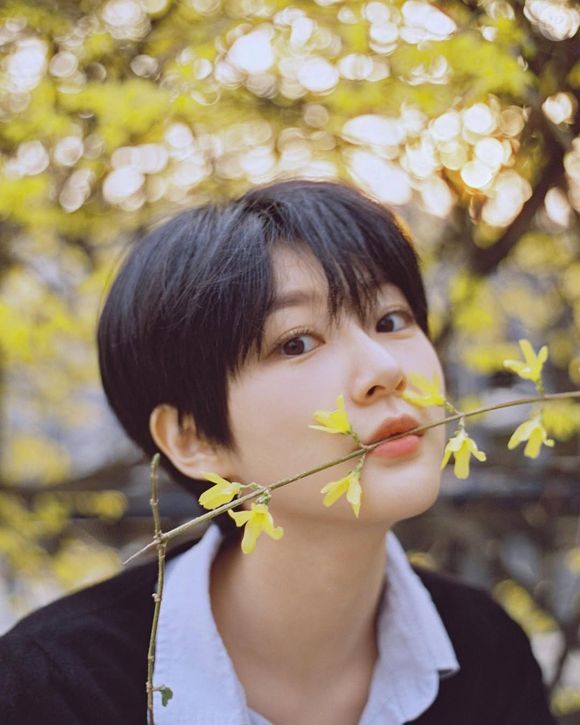 Kim Sae-ron teria atentado contra a própria vida após diversos casos polêmicos na carreira, incluindo dificuldades financeiras após um acidente embriagada