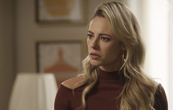 Jeiza (Paolla Oliveira) gostava de ir dançar na gafieira da novela 'A Força do Querer'