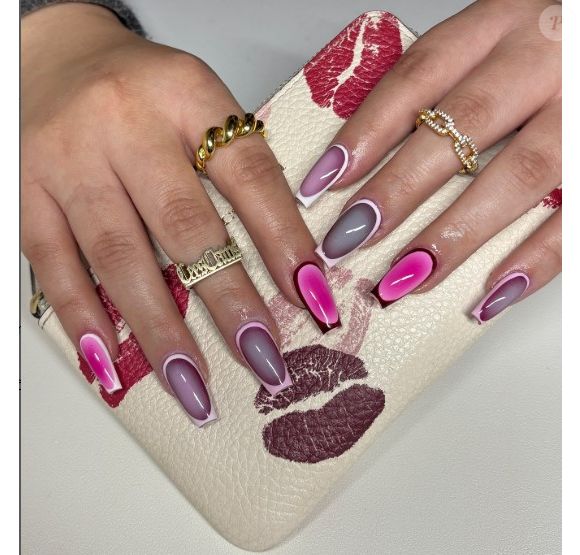 Unhas decoradas para a primavera com toque misterioso