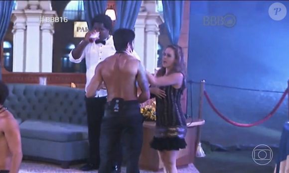 Ana Paula Renault foi expulsa do ‘BBB 16’ por agressão