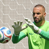 Lançado em 2019, este perfume com baunilha é o favorito do goleiro Weverton, reserva da Seleção na Copa do Mundo; fragrância custa quase R$ 1,6 mil