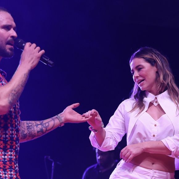 Diogo Nogueira chamou Paolla Oliveira para subir no palco