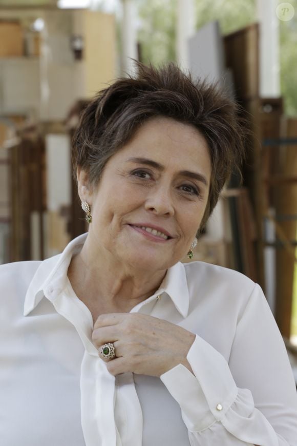 Aos 70 anos, Nina de Pádua retorna à emissora justamente em uma participação especial de 'Quem Ama Cuida', novela das nove escrita por Walcyr Carrasco e Claudia Souto.
