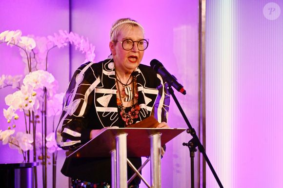 Su Pollard elogiou o cabelo mais claro de Kate e foi surpreendida com a revelação de que não foi algo proposital