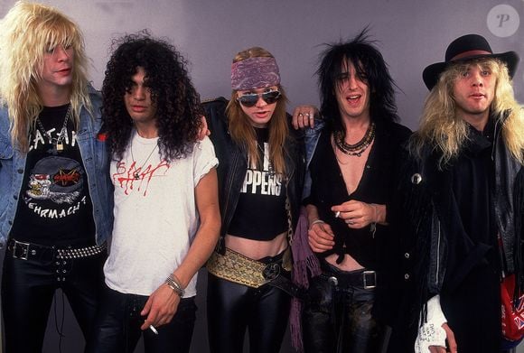 Guns N' Roses surgiu nos anos 80 com um estilo que viria a se tornar um dos mais icônicos do rock