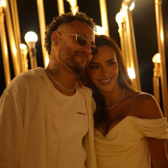 A influenciadora também foi homenageada por Neymar, mas não comentou a publicação e se resumiu a apenas curti-la