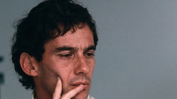 De arrepiar! Em 1990, Ayrton Senna foi fundamental para tirar fã paralítico do estado de coma após grave acidente