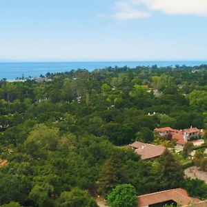 Propriedade fica localizada em Montecito, uma das regiões mais populares entre as celebridades na Califórnia