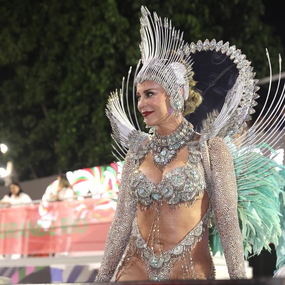 Paolla Oliveira admitiu chateação com vice-campeonato da Grande Rio no Carnaval 2025: 'Inconsistências tiveram. A gente não pode ignorar os fatos, né?