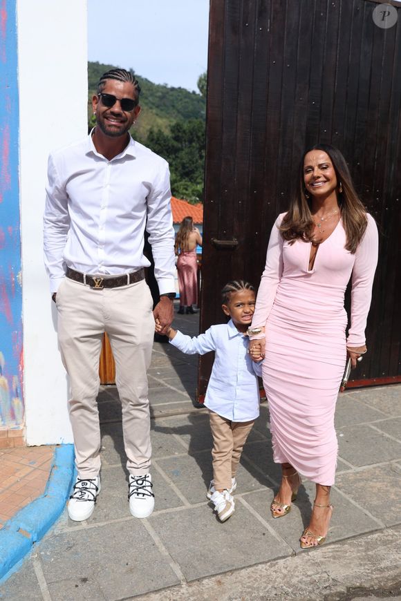 Viviane Araújo, o marido, Guilherme Militão, e o filho, Joaquim, terão 4 quartos a sua disposição, sendo 3 suítes