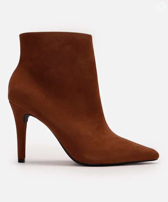 Bota cano médio bico fino salto fino oneself marrom, C&A, R$ 129,99