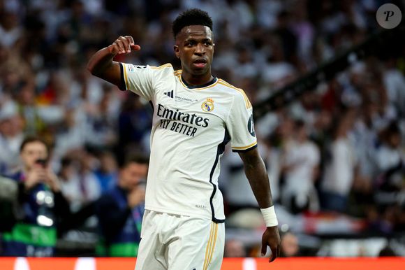 Vini Jr. e Virgínia se seguem na rede social e isso foi o suficiente para gerar rumores de um possível affair entre os dois