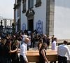 Corpo de Diogo Jota foi enterrado em 5 de julho de 2025, juntamente com seu irmão, André Silva, que na foto tem o corpo carregado em caixão