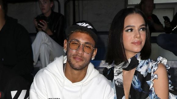 'Muito vulnerável': Bruna Marquezine revela fase complicada, aos 18 anos, por namoro 'difícil' com Neymar, cobranças, e novela da Globo com baixa audiência