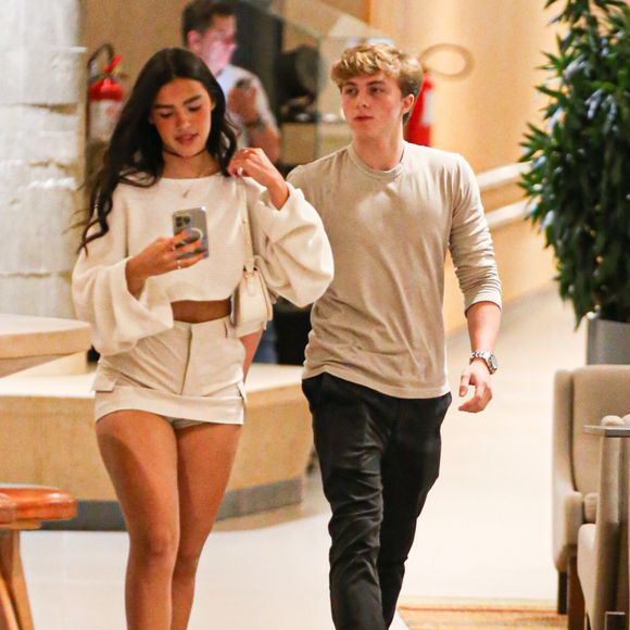 Angélica não aprovou exposição do namoro do filho Benício com Duda Guerra: 'Ele sofreu como um adolescente sofreria e eu, como mãe, sofri por ele e agi como uma mãe à moda antiga, que acolhe, dá conselho'