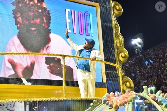 Carnaval 2027 com reviravolta na Vila Isabel: escola decidiu homenagear ligação de Martinho da Vila com agremiação e escolheu o samba do cantor para levar à Sapucaí