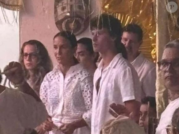 Shawn Mendes já viveu momentos icônicos nesta atual passagem, mas nada chamou mais atenção que a improvável amizade com Ivete Sangalo