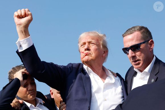 Donald Trump escapou de atentado na Pensilvânia durante campanha eleitoral em 2024