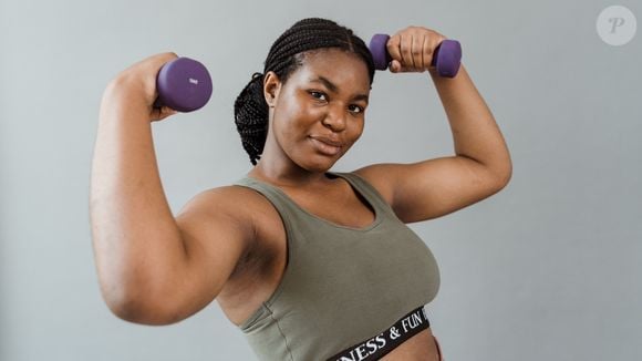 A sarcopenia provoca perda progressiva de massa muscular e se torna mais evidente com o avanço da idade