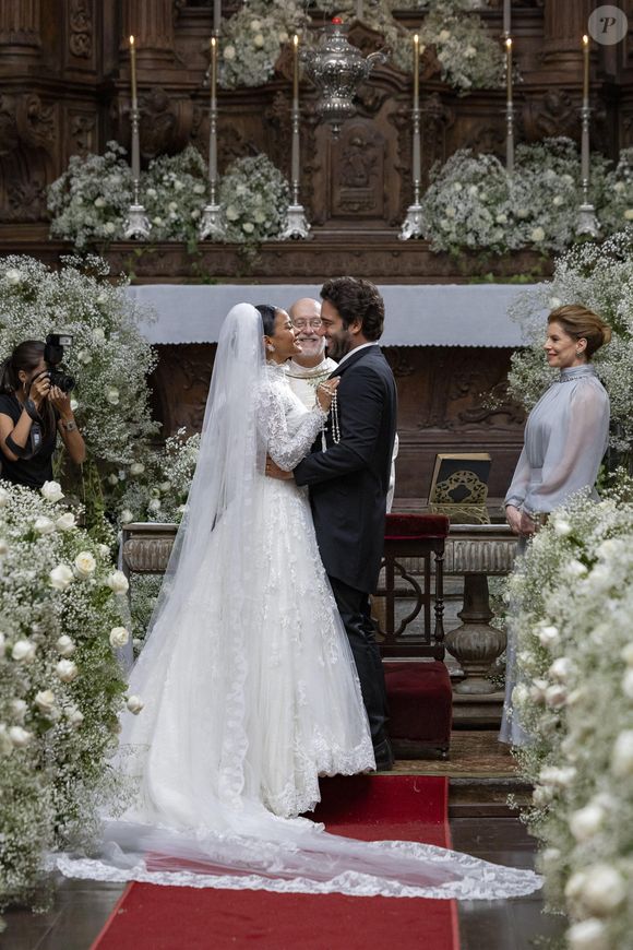 Em 'Vale Tudo', um dos momentos mais aguardados pelo público é o casamento entre Maria de Fátima e Afonso.