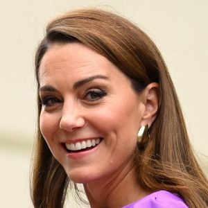 O alimento que não falta na dieta de Kate Middleton é o abacate, que ajuda a sua pele a ficar viçosa e sem marcas