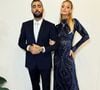 Já Cintia Dicker apostou na transparência em seu vestido todo coberto