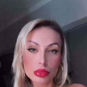 Andressa Urach já fez vários procedimentos estéticos.